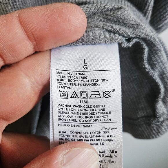 Old Navy Women's L Ribbed Tank Top Solid Gray Simple Closet Staple Undershirt - Picture 6 of 6